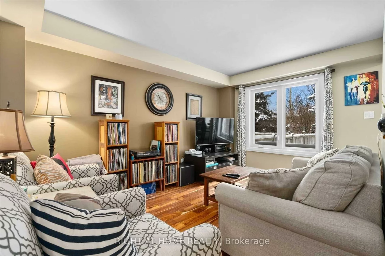 91, Brucker, Holly, Barrie