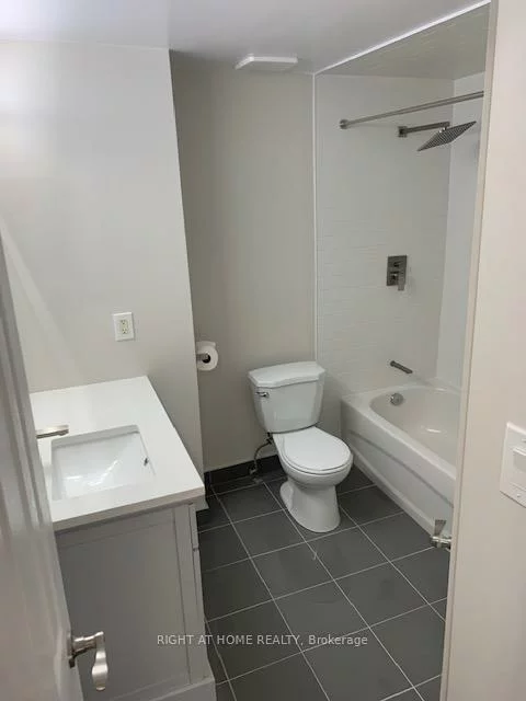 362, Dunsmore, Georgian Drive, Barrie