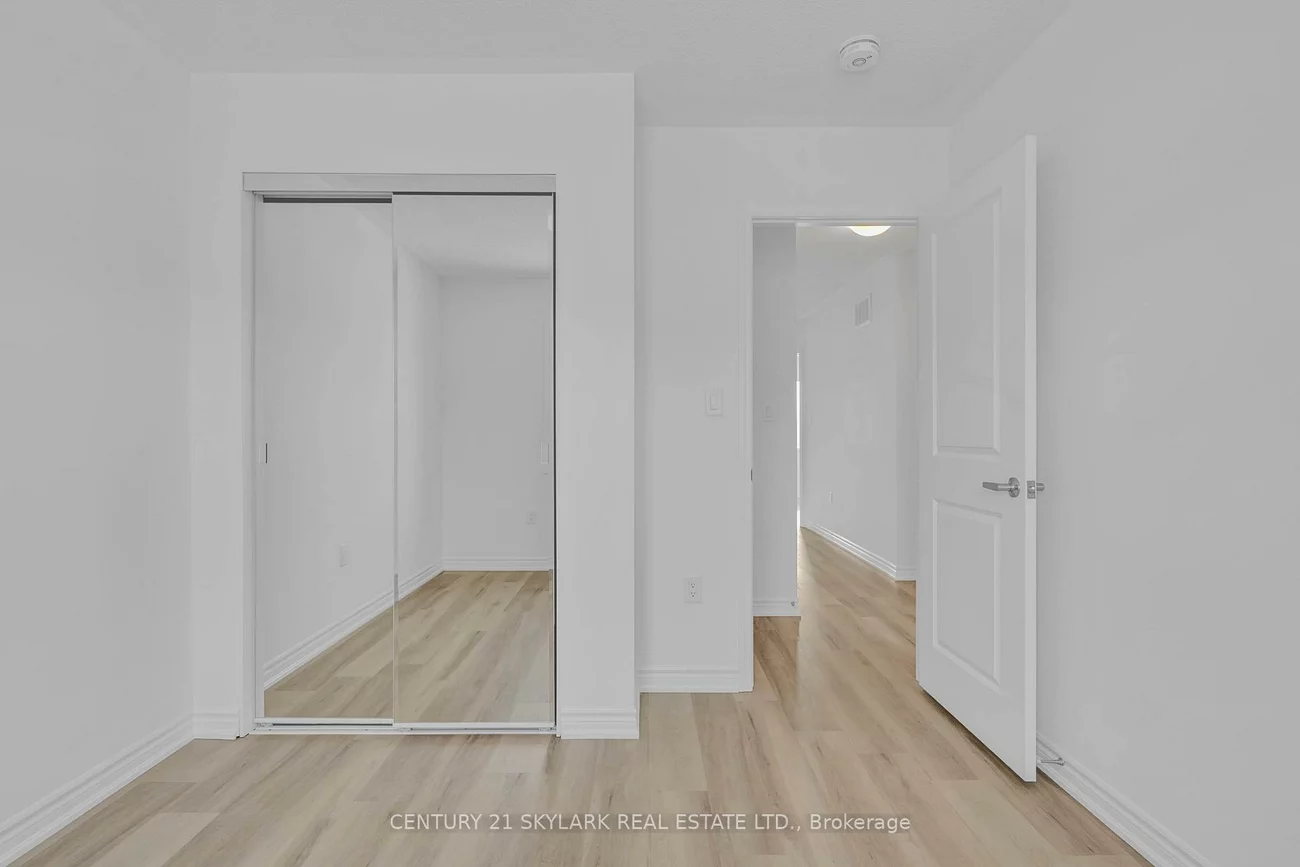 16, Ivory, Rural Barrie Southeast, Barrie