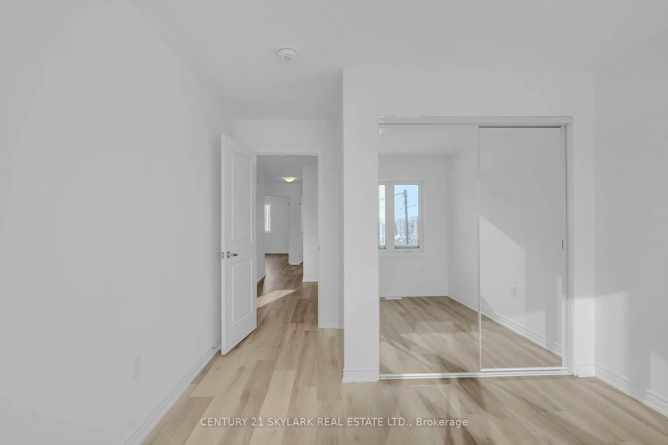 16, Ivory, Rural Barrie Southeast, Barrie