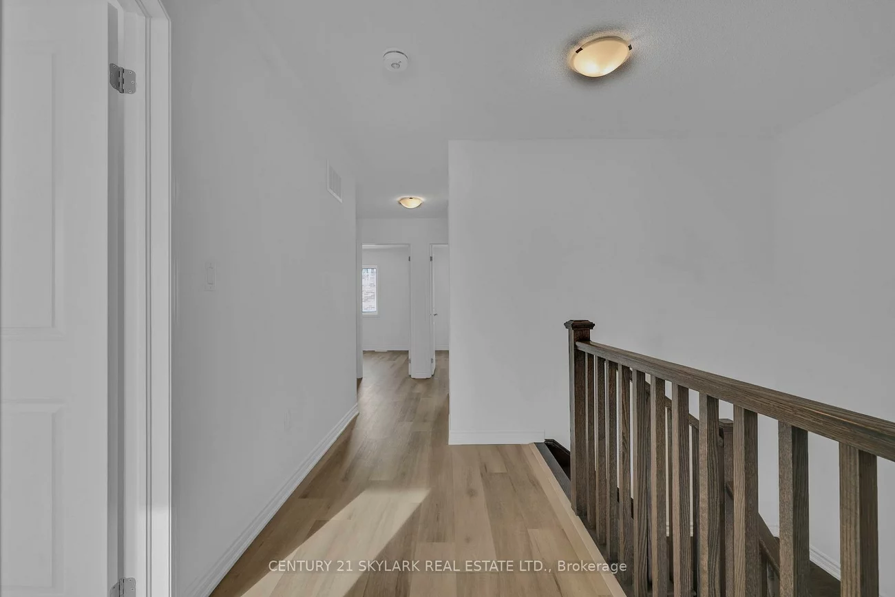 16, Ivory, Rural Barrie Southeast, Barrie