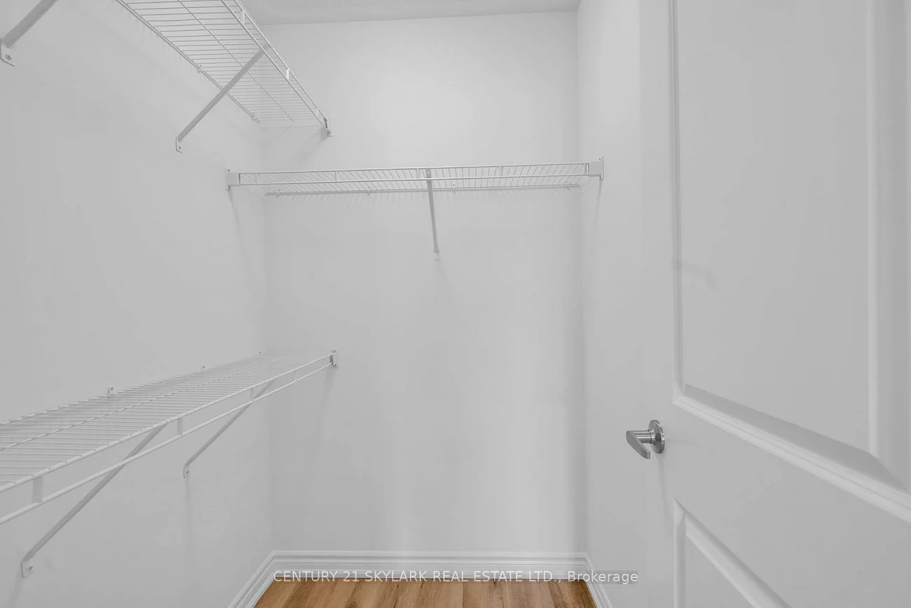 16, Ivory, Rural Barrie Southeast, Barrie