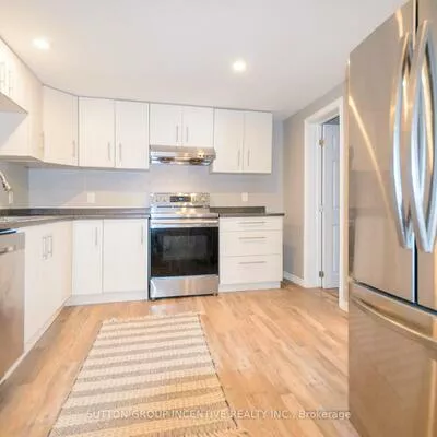 46, Ellen, Lakeshore, Barrie