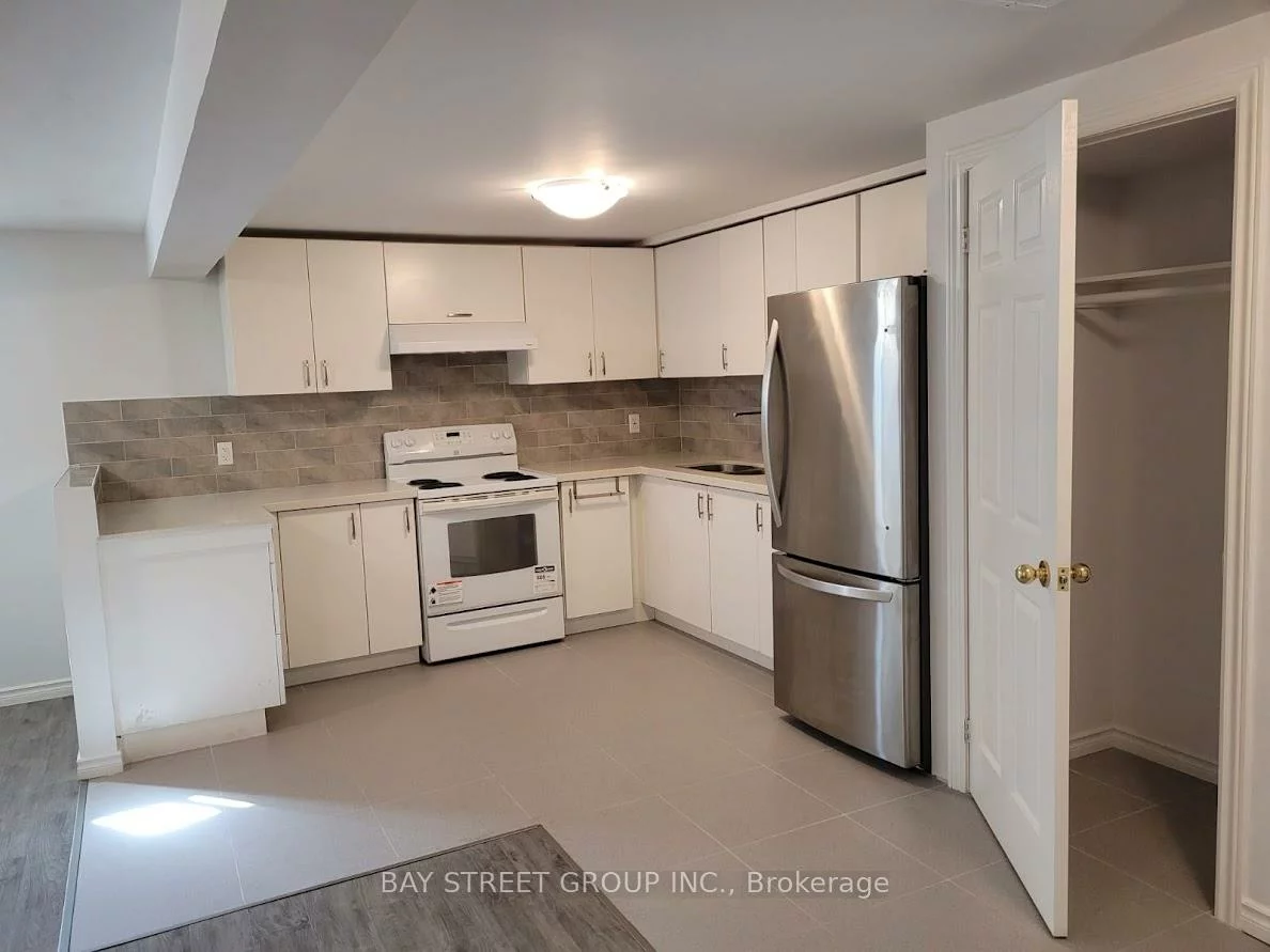 197, Hanmer, East Bayfield, Barrie