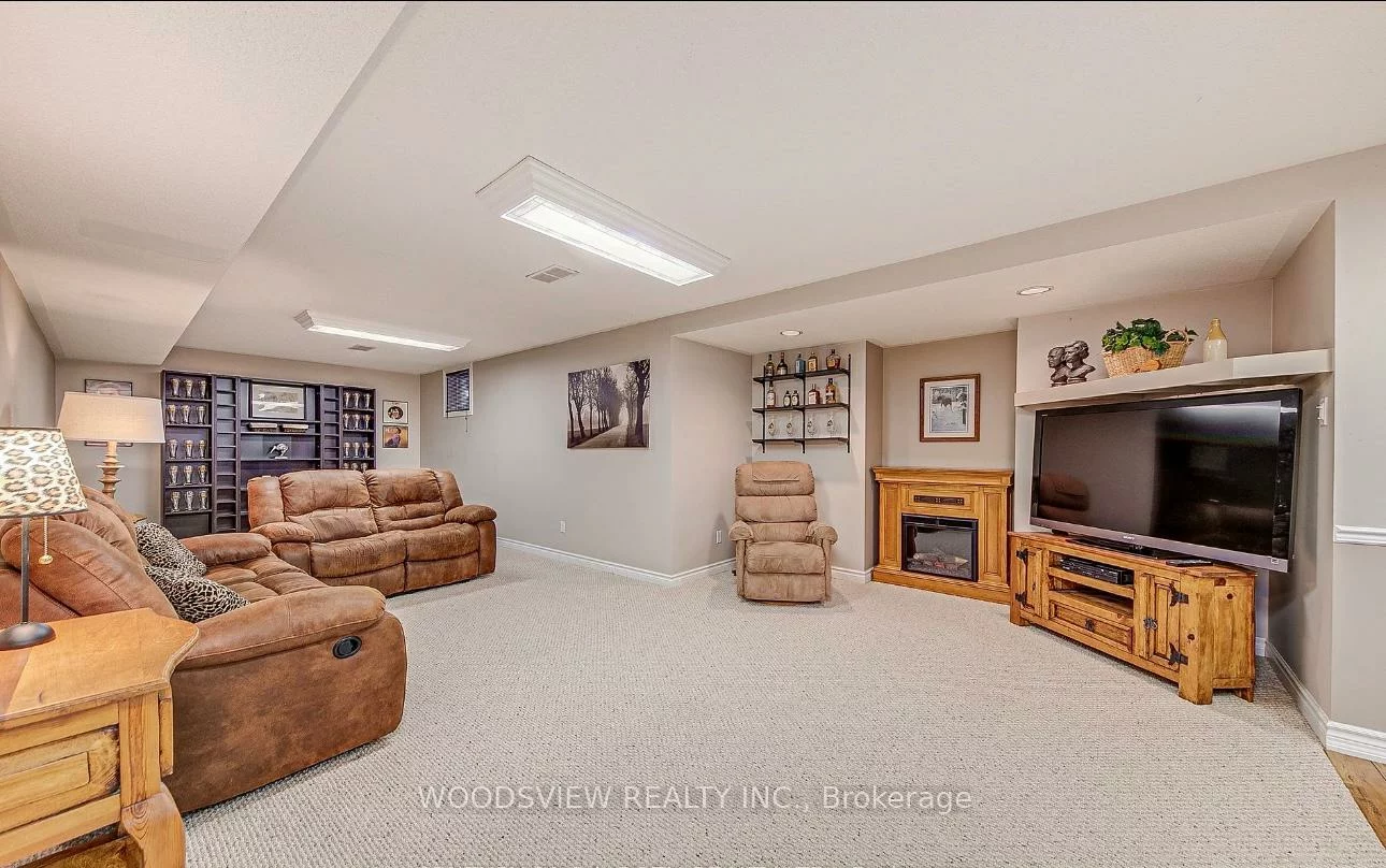 2, Charles, Allandale Heights, Barrie