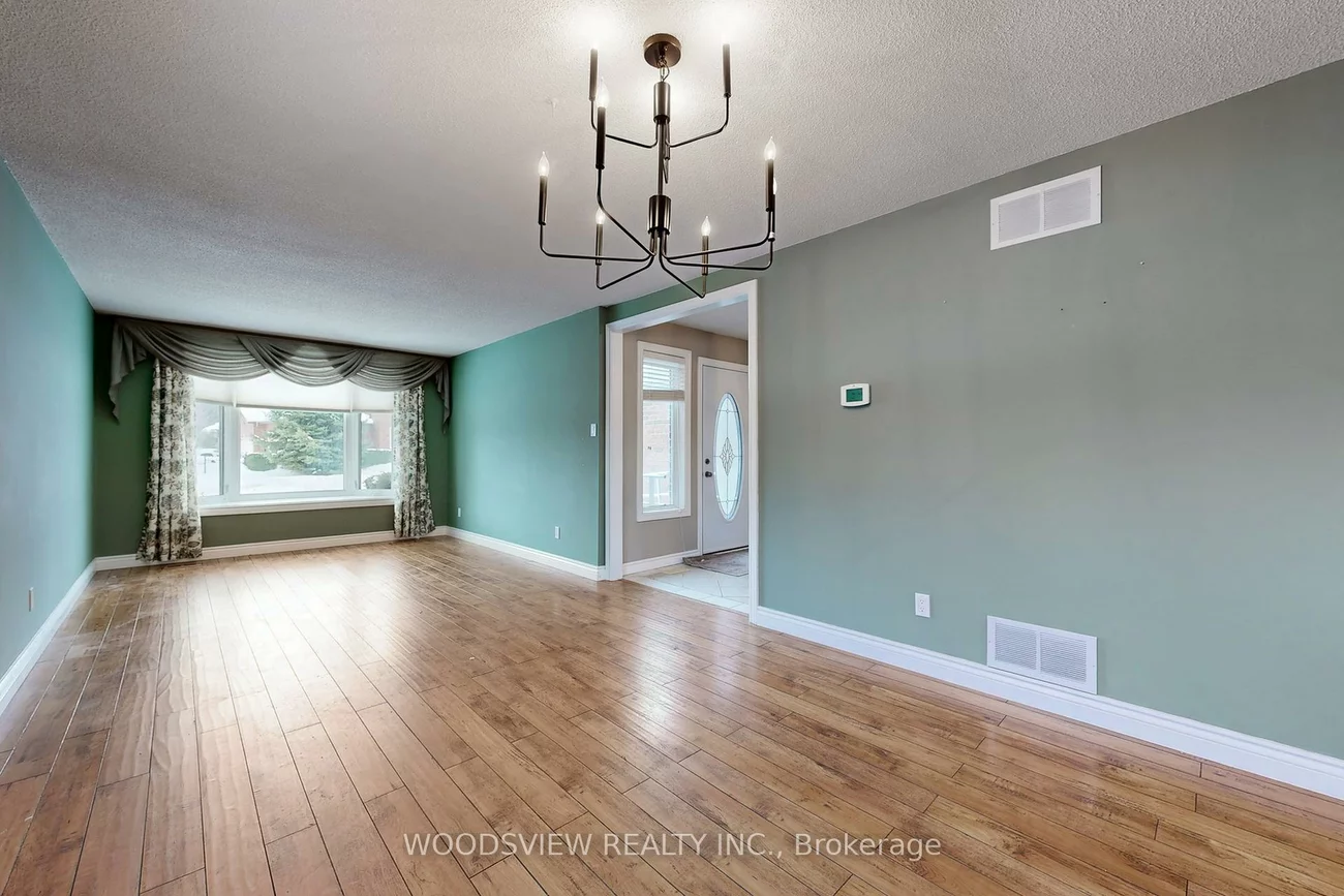 2, Charles, Allandale Heights, Barrie