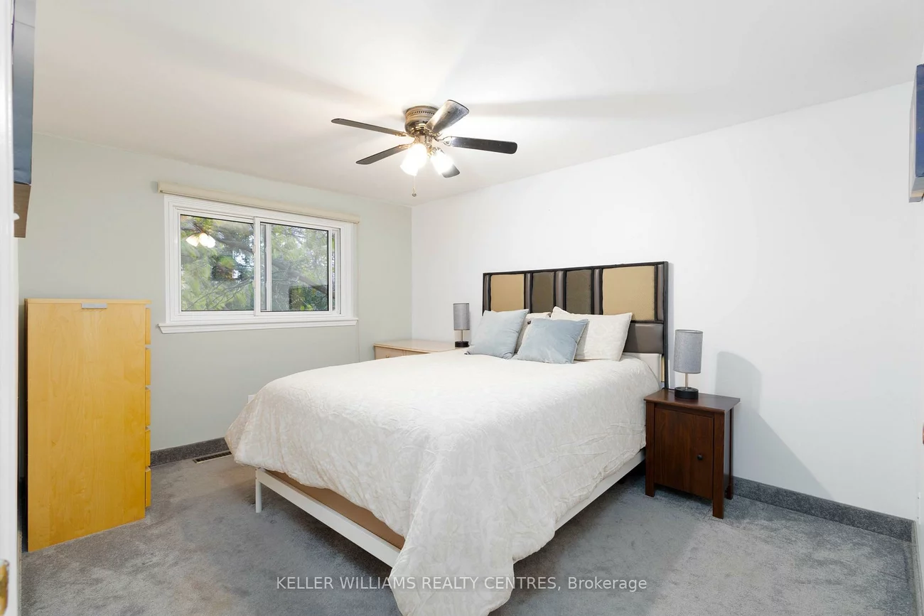 66, Chaucer, Letitia Heights, Barrie