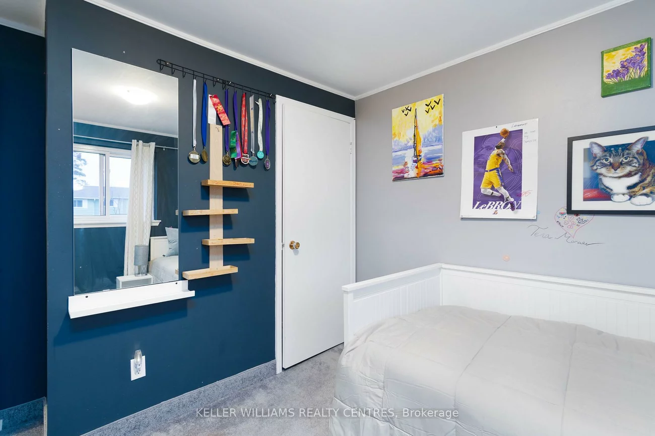 66, Chaucer, Letitia Heights, Barrie