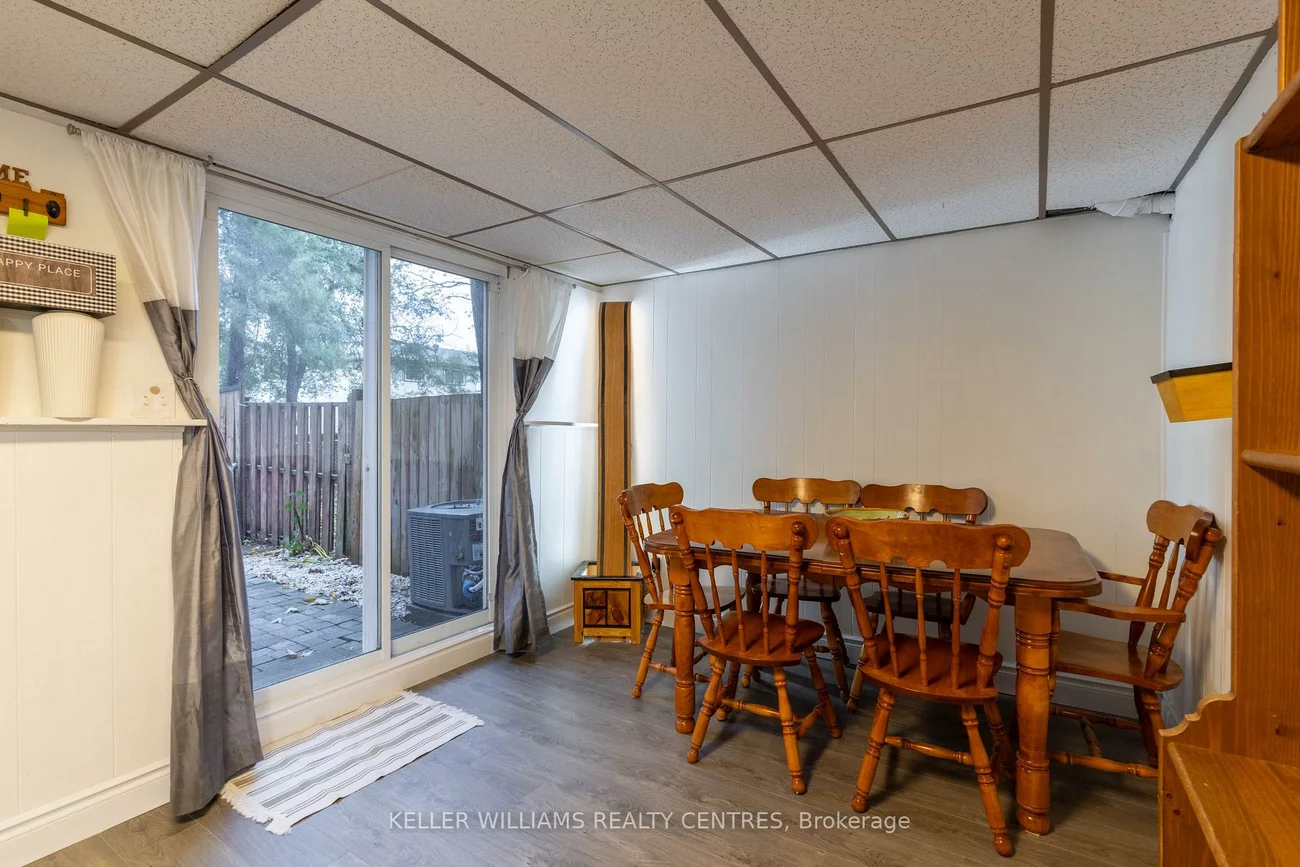 66, Chaucer, Letitia Heights, Barrie