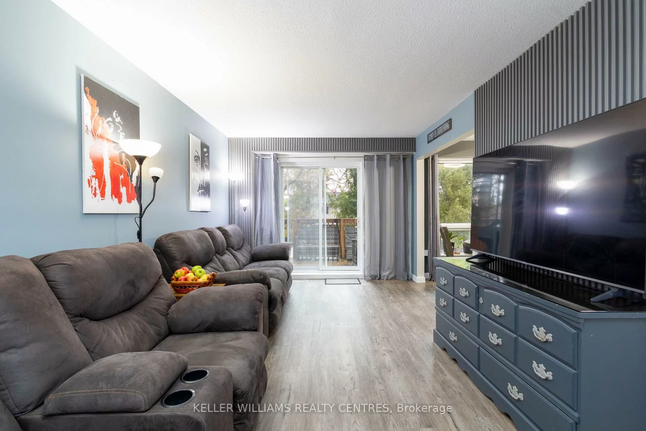 66, Chaucer, Letitia Heights, Barrie