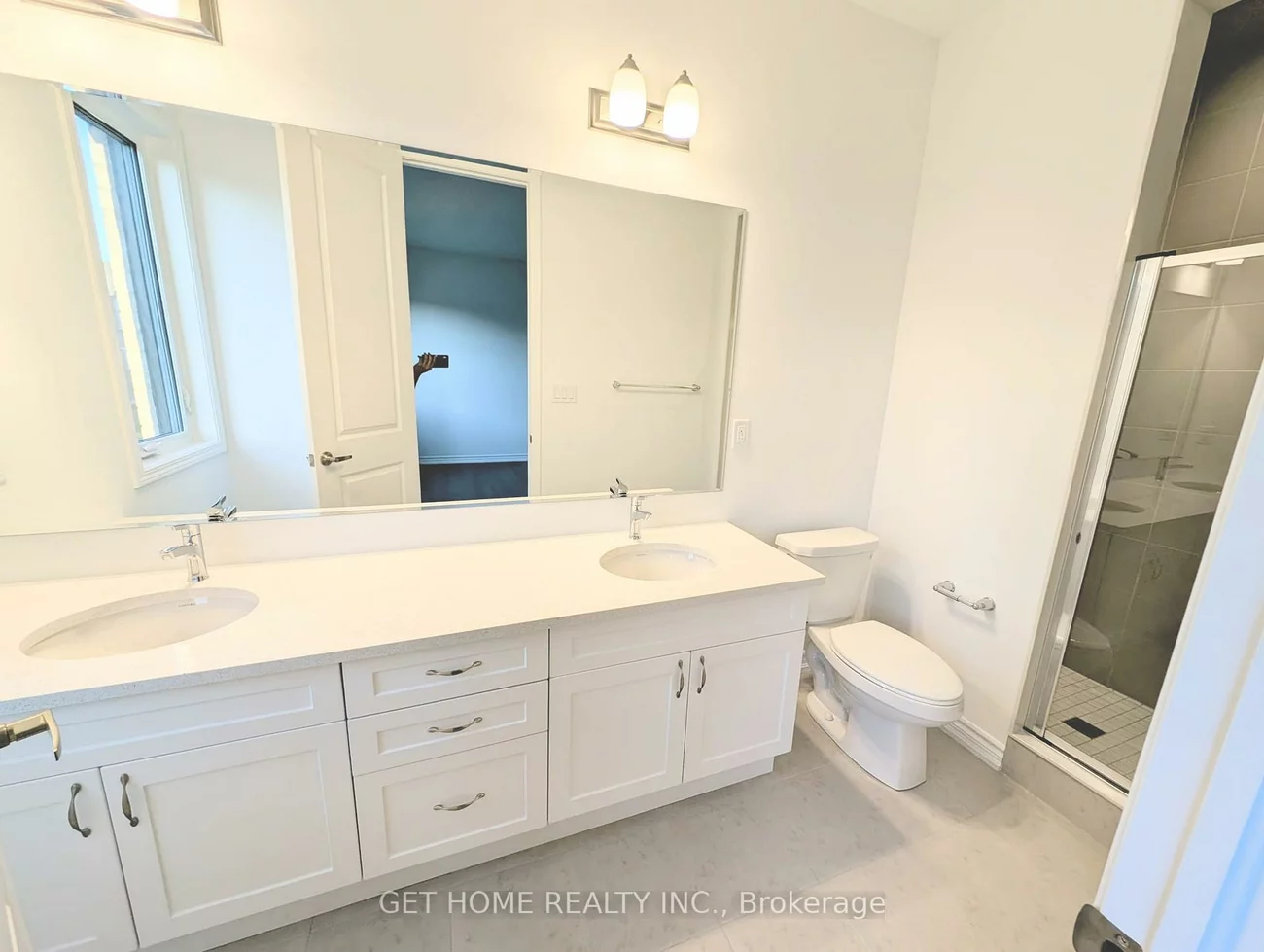 352, Madelaine, Painswick South, Barrie