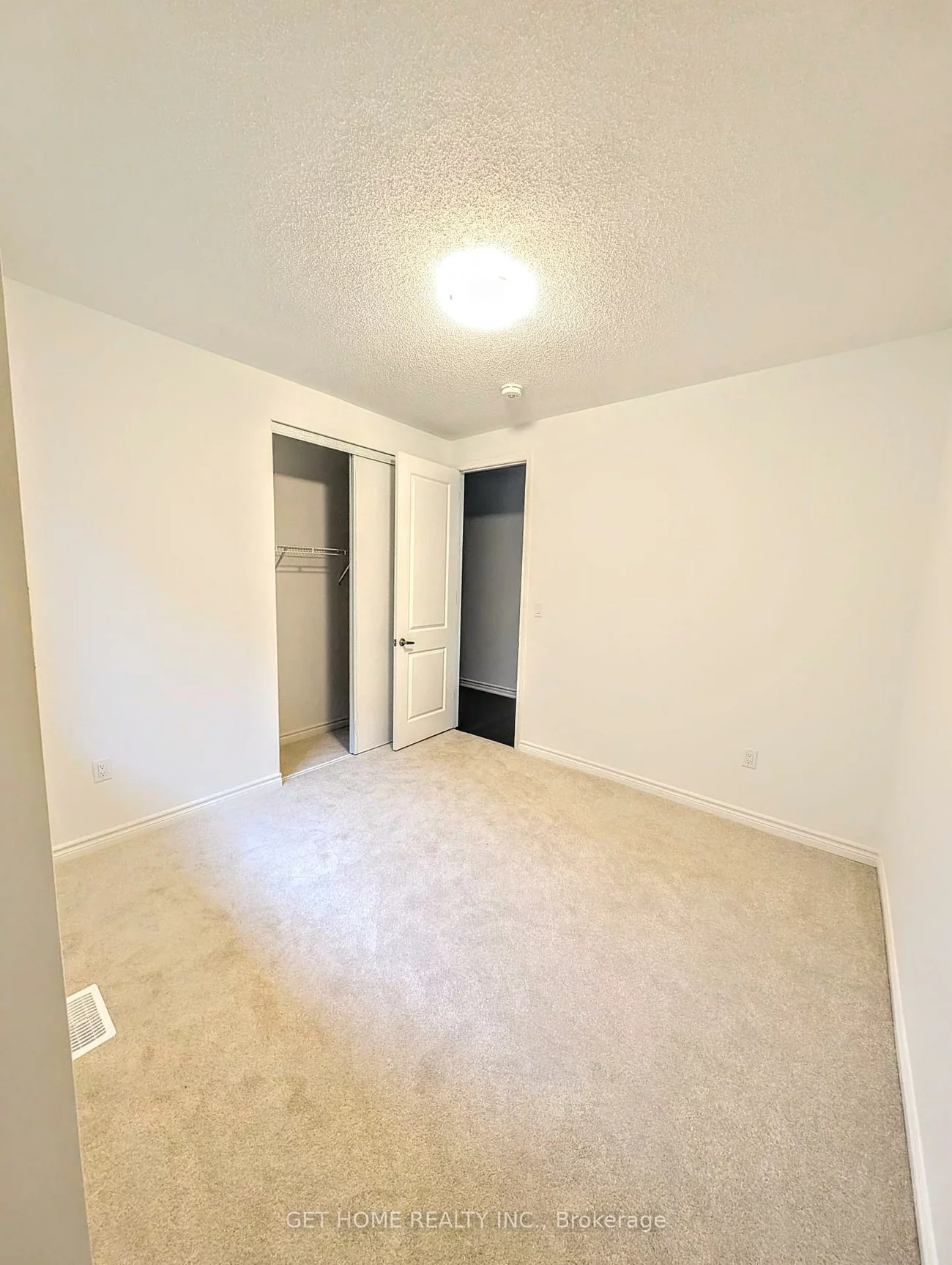 352, Madelaine, Painswick South, Barrie