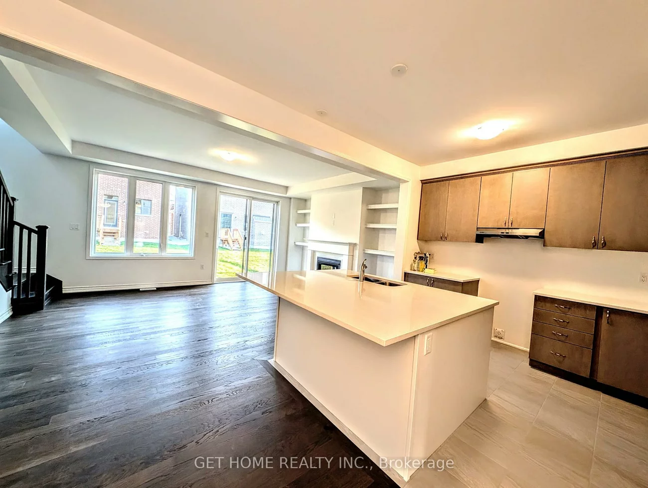 352, Madelaine, Painswick South, Barrie