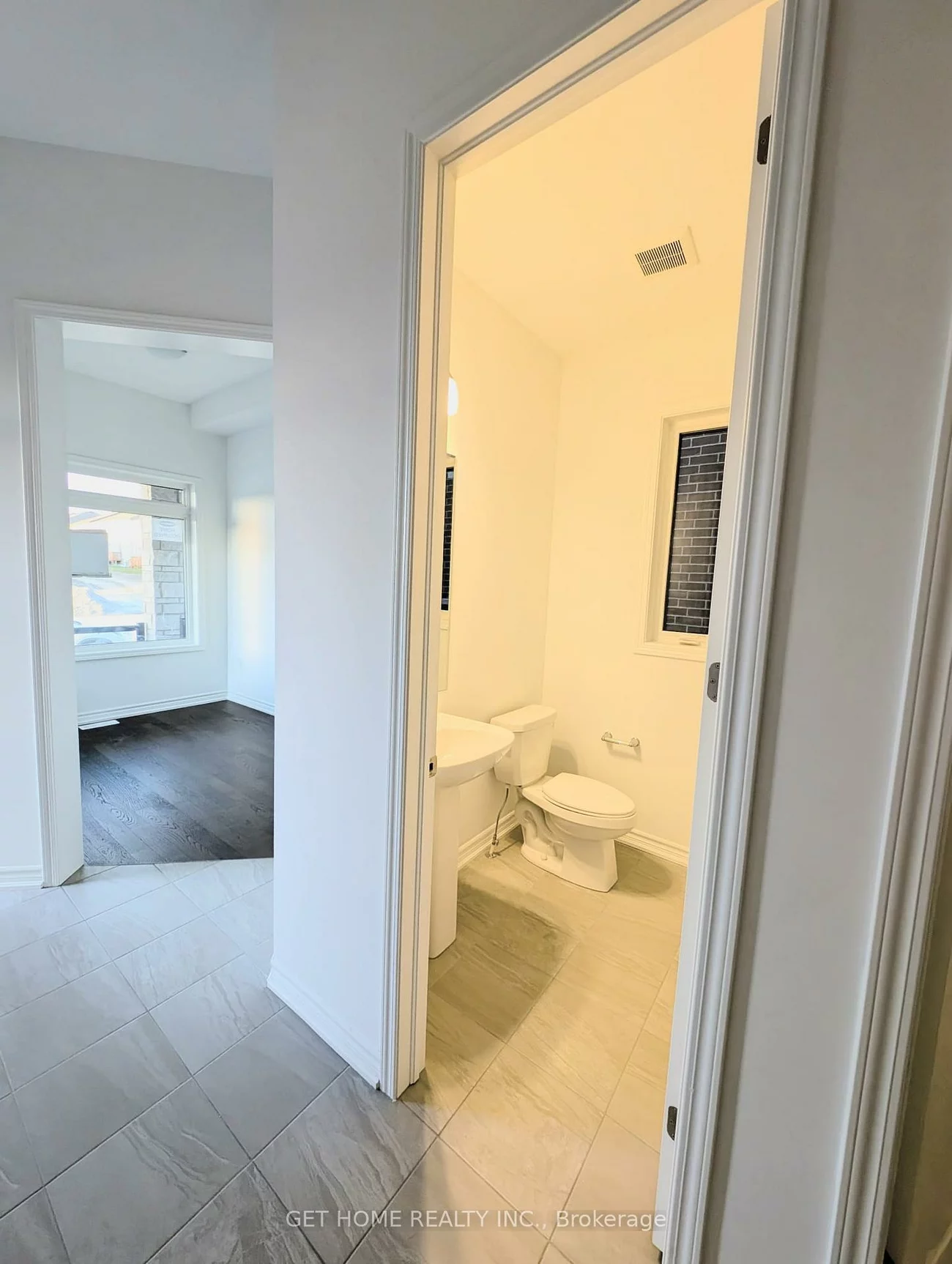 352, Madelaine, Painswick South, Barrie