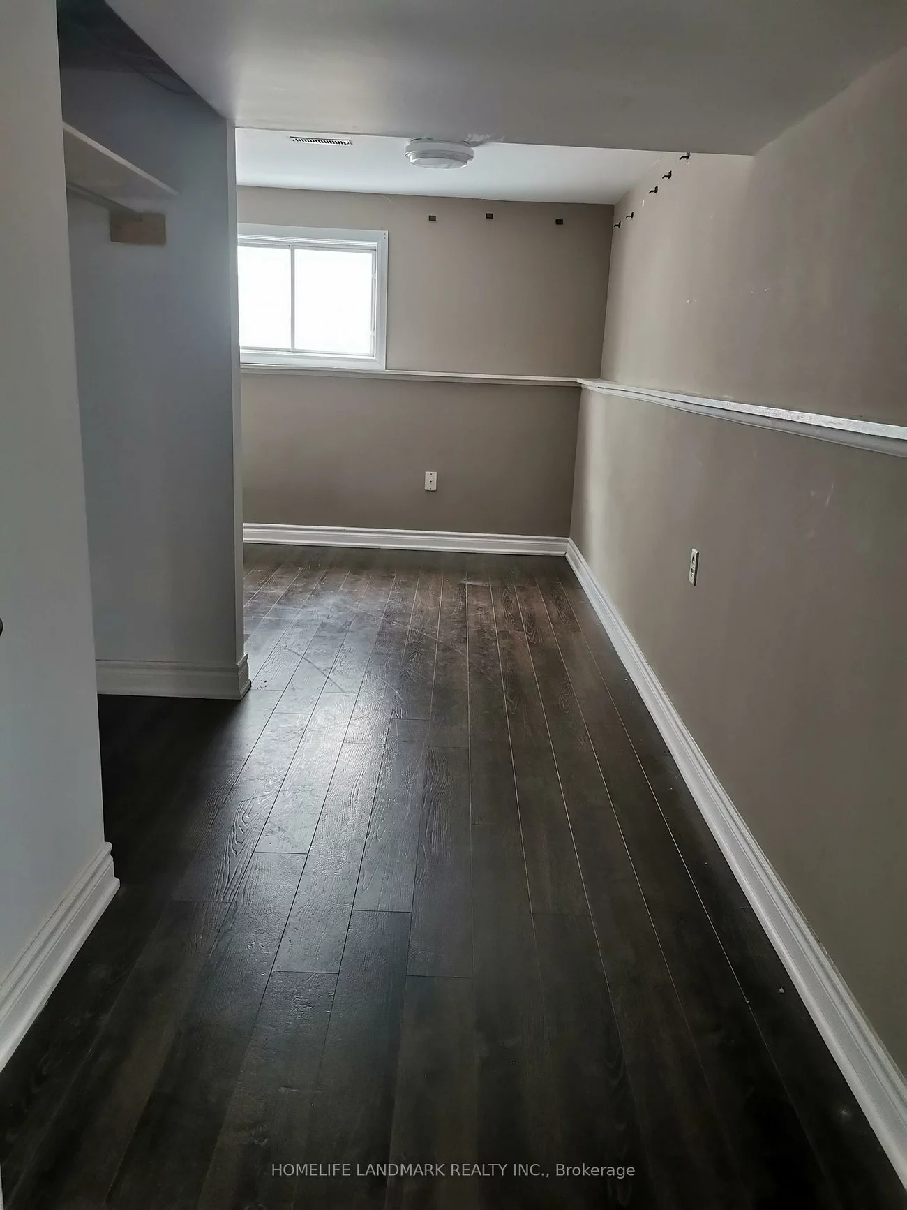 29, Finlay, West Bayfield, Barrie