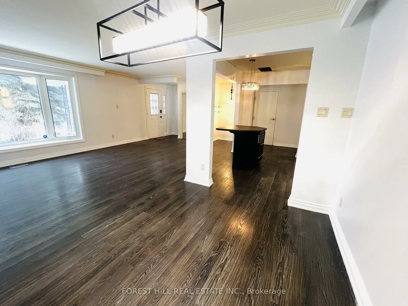 48, Steel, Grove East, Barrie