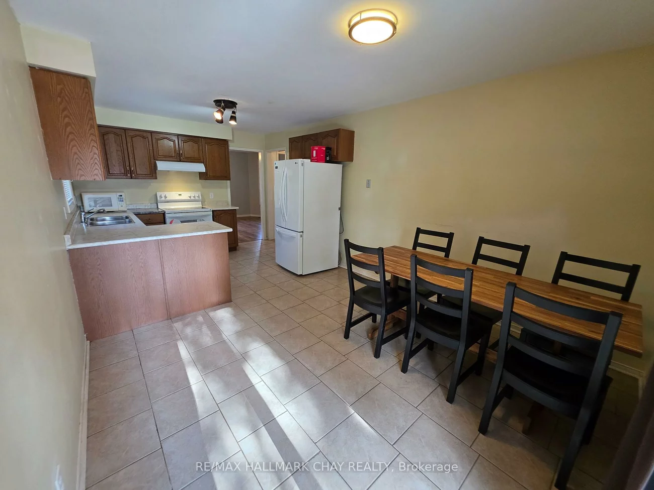 199, Livingstone, Sunnidale, Barrie