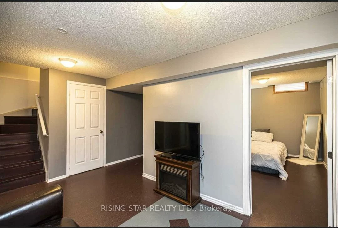 40, Delaney, Northwest, Barrie