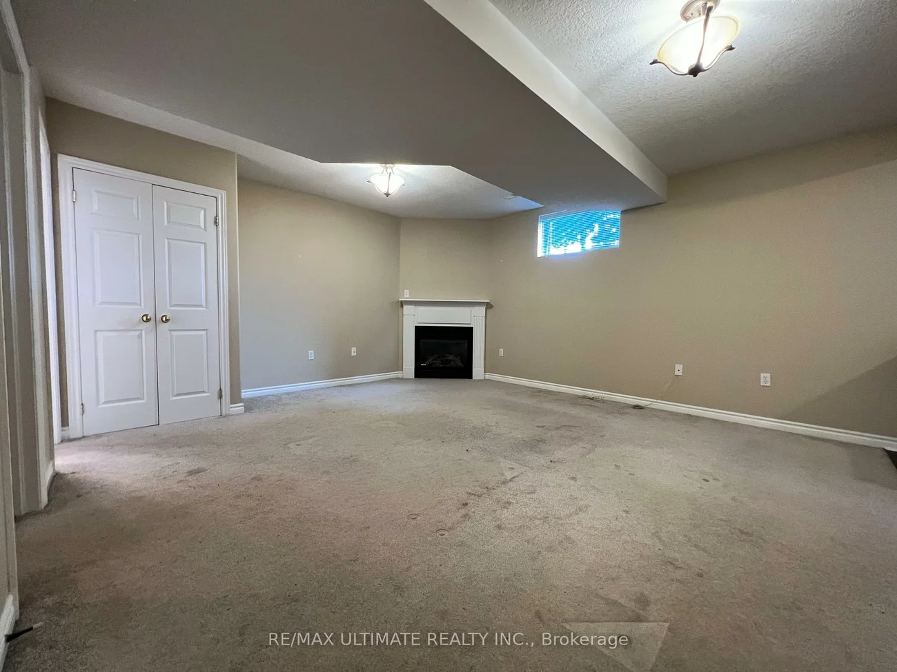 209, Dunsmore, Georgian Drive, Barrie