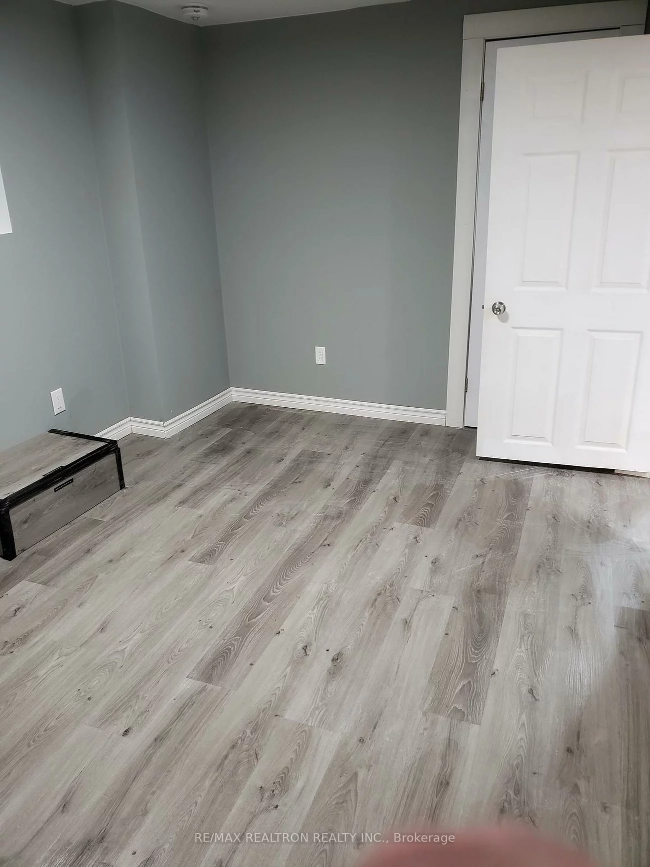 31, Carr, Letitia Heights, Barrie