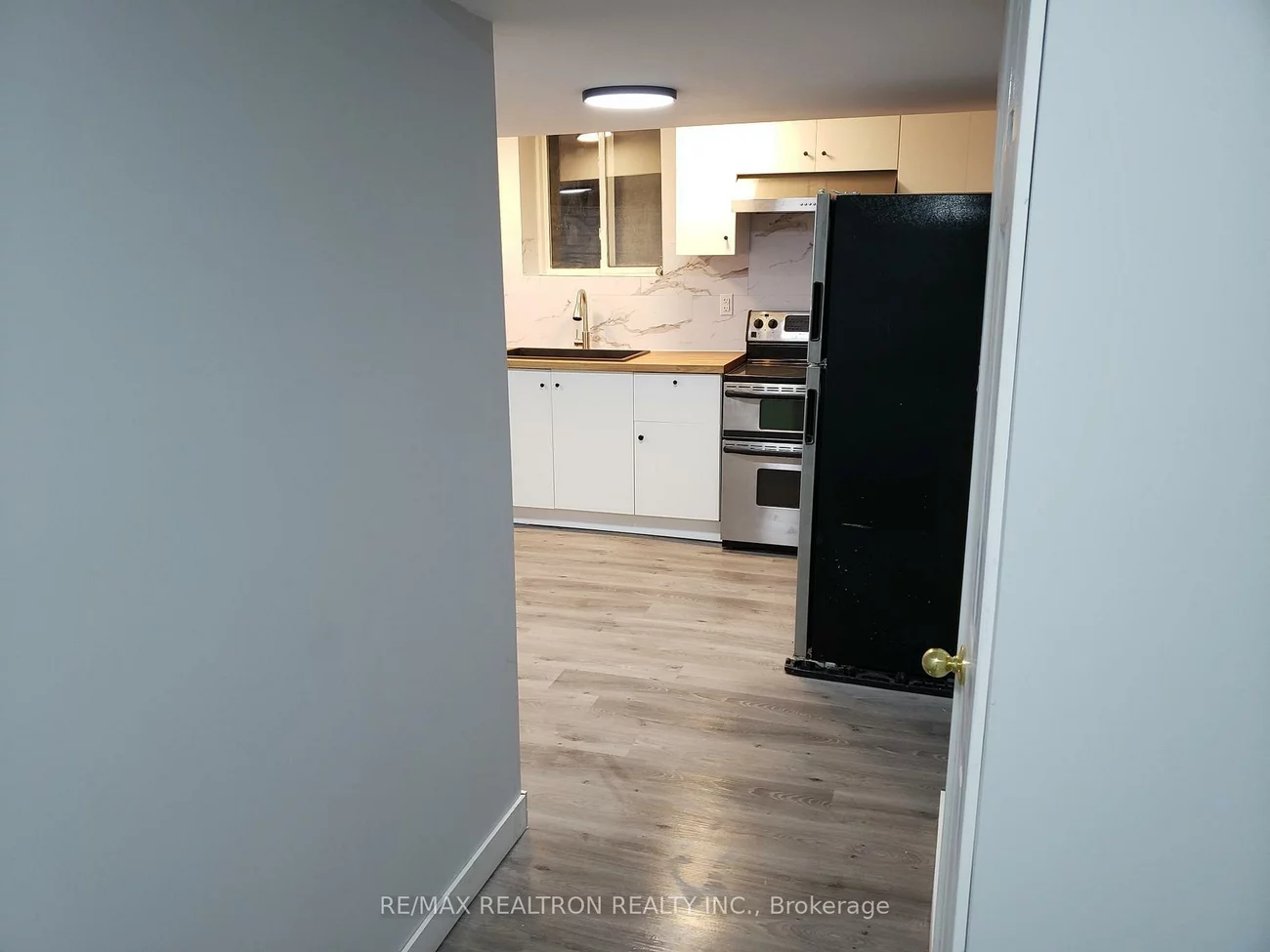 31, Carr, Letitia Heights, Barrie