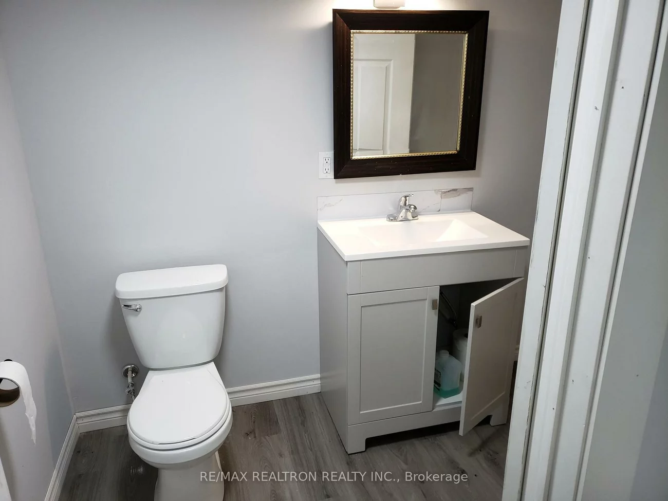 31, Carr, Letitia Heights, Barrie