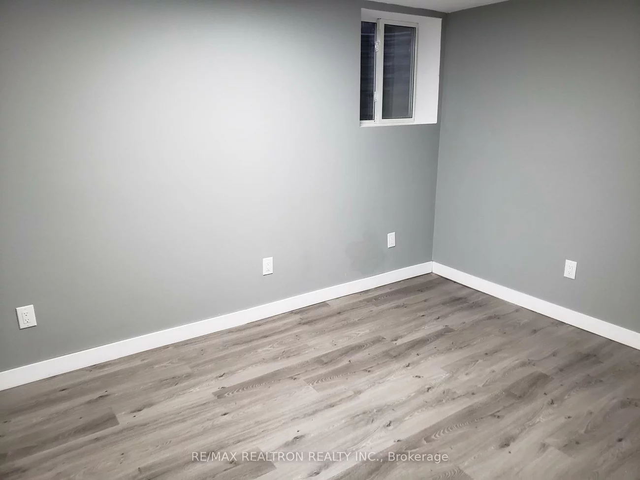 31, Carr, Letitia Heights, Barrie