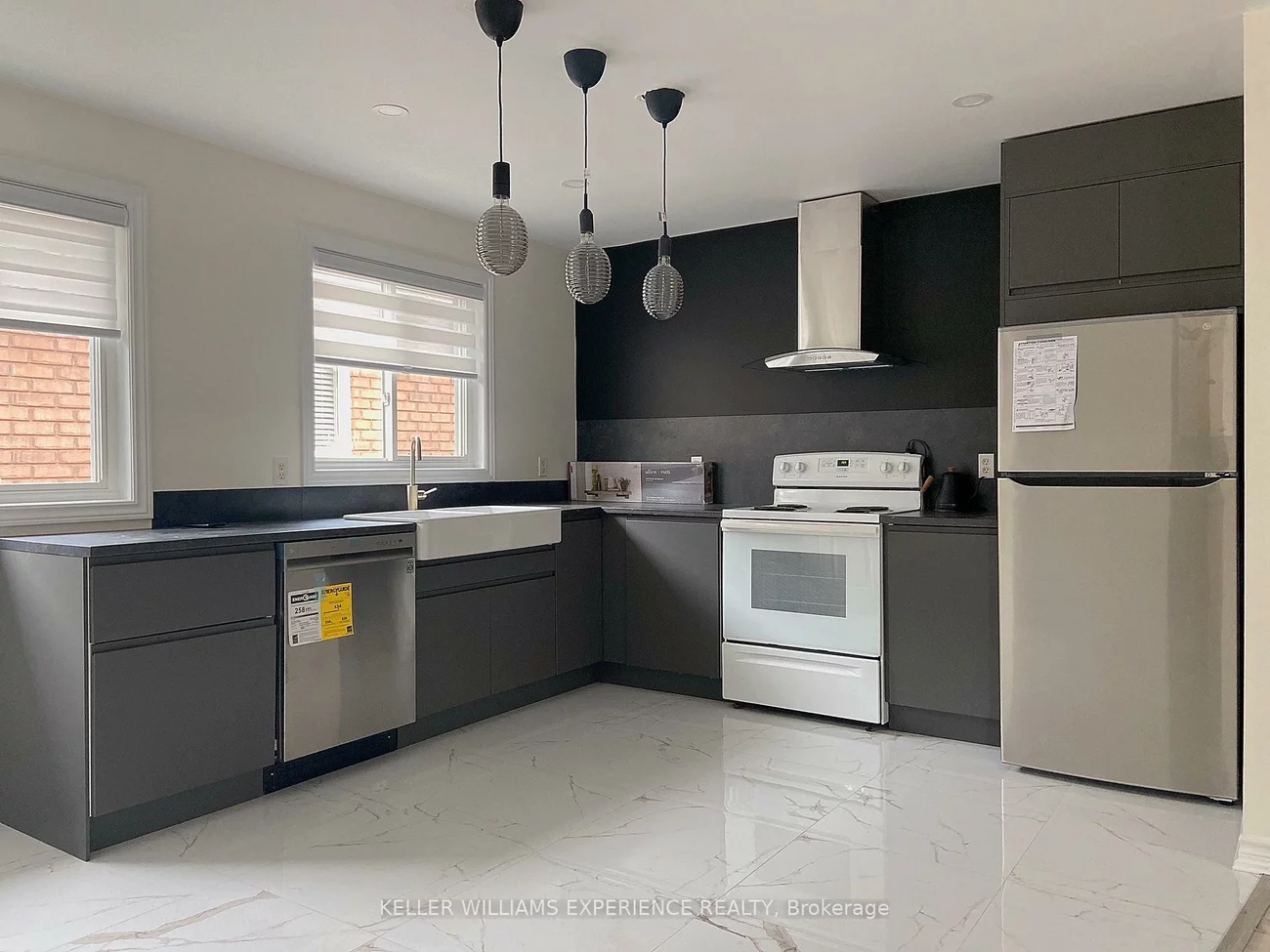 23, Butternut, Holly, Barrie