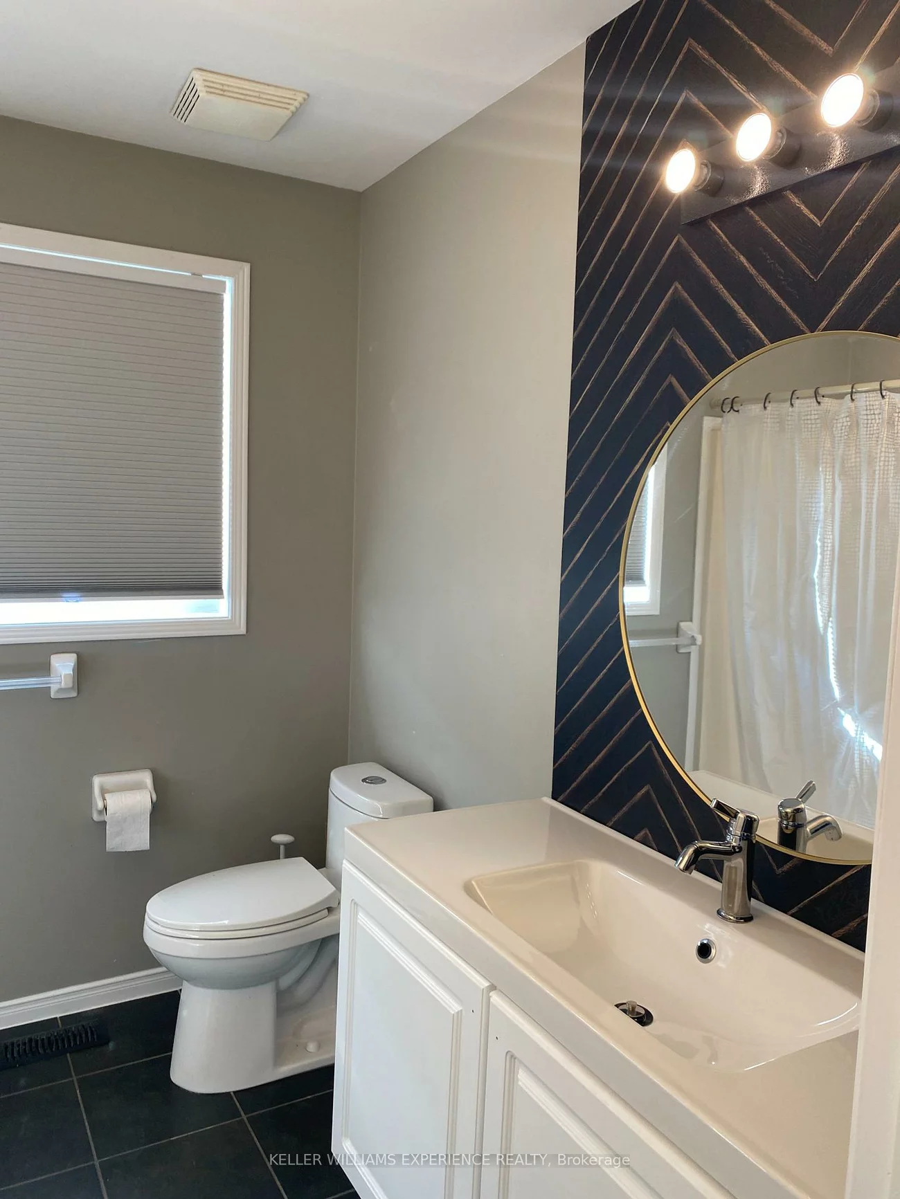 23, Butternut, Holly, Barrie