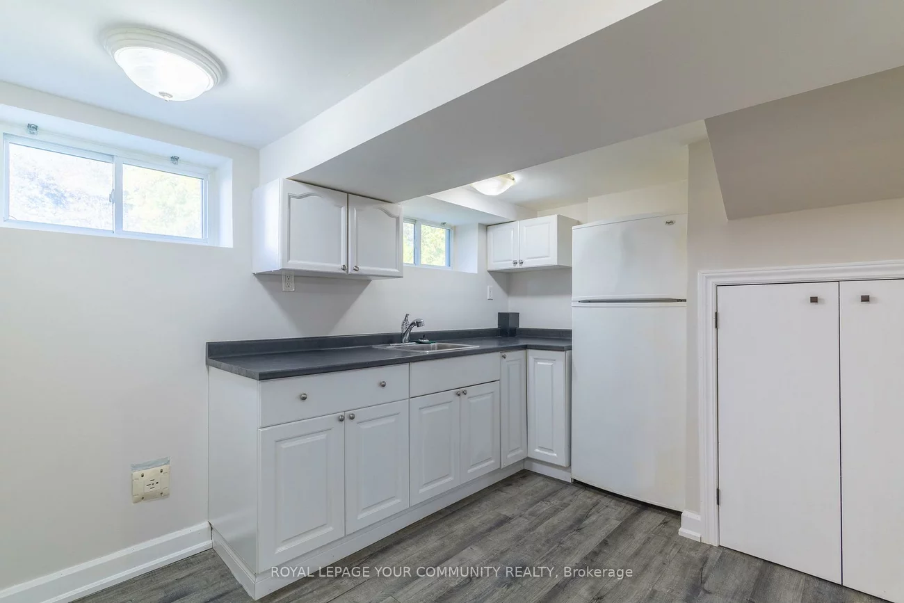 210, Cox Mill, Painswick North, Barrie