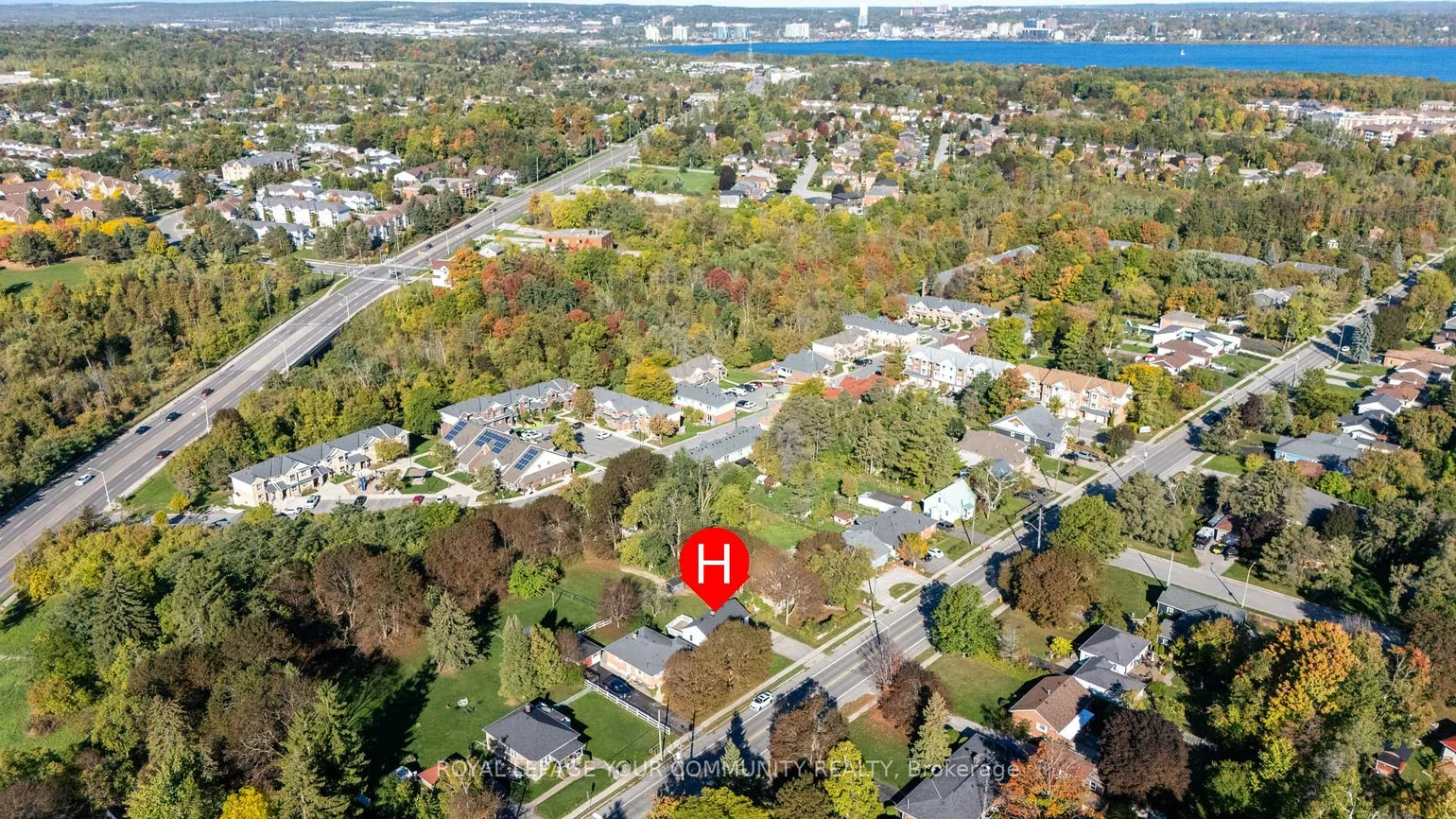 210, Cox Mill, Painswick North, Barrie