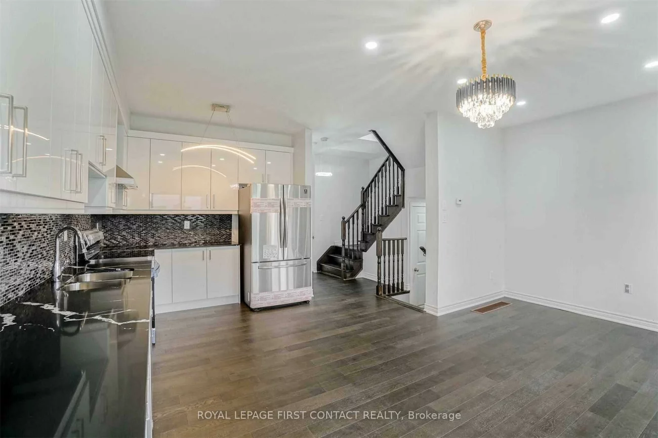 87, Pearcey, Bayfield, Barrie