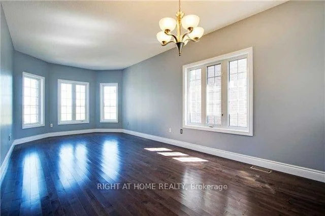 316, Country, Painswick South, Barrie