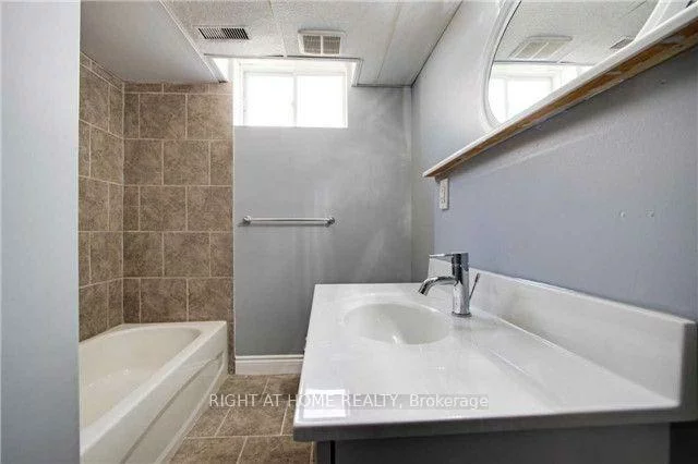 316, Country, Painswick South, Barrie