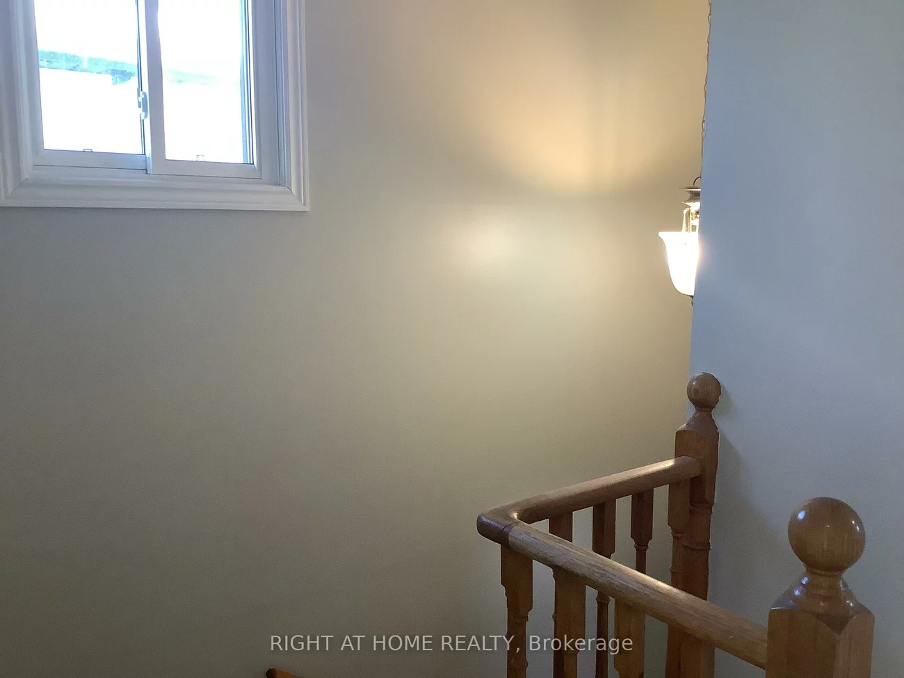 11, Rosenfeld, Grove East, Barrie