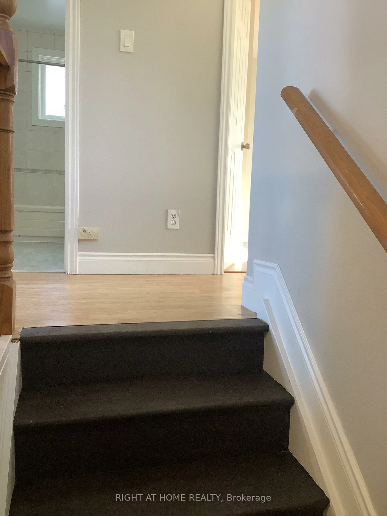 11, Rosenfeld, Grove East, Barrie