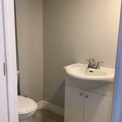 11, Rosenfeld, Grove East, Barrie