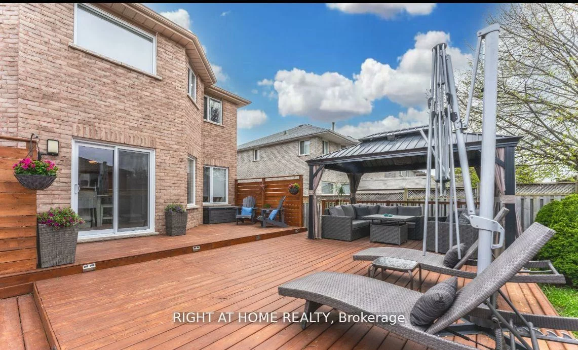 36, Knupp, Edgehill Drive, Barrie