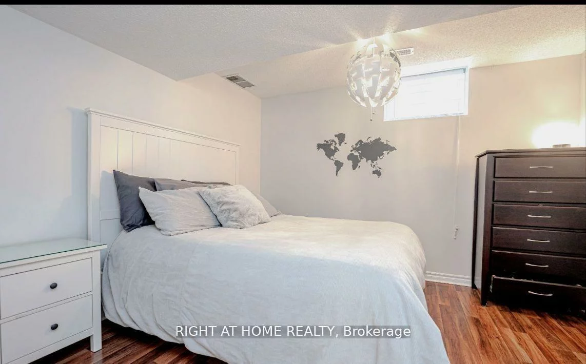 36, Knupp, Edgehill Drive, Barrie