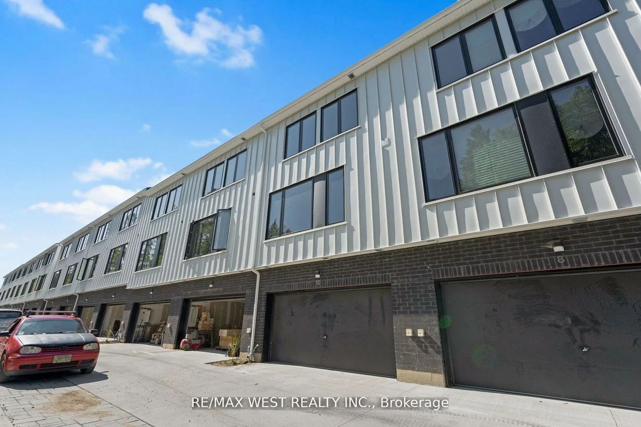 10, Rainwater, Holly, Barrie