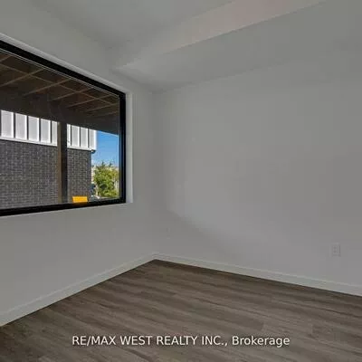 10, Rainwater, Holly, Barrie