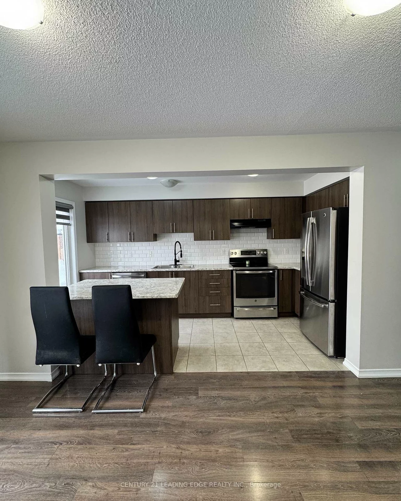 21, Robinson, Allandale, Barrie