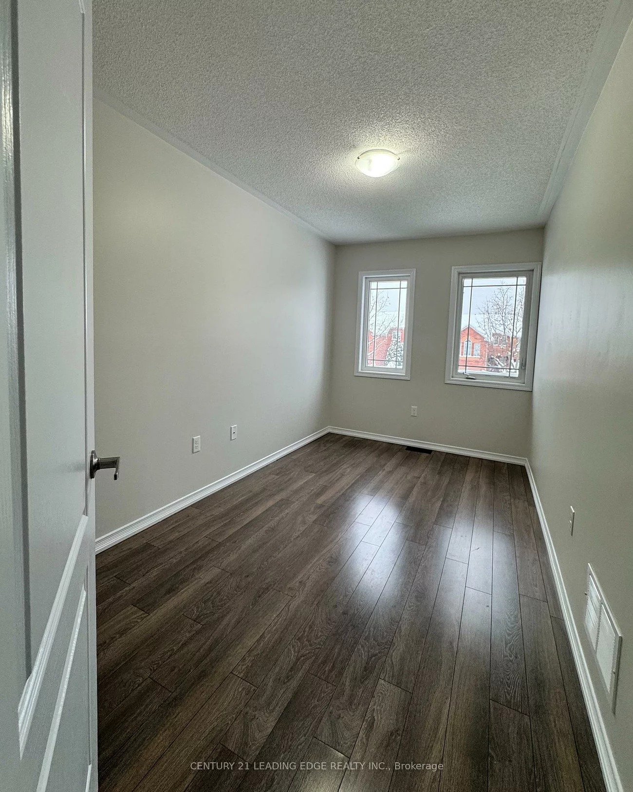 21, Robinson, Allandale, Barrie