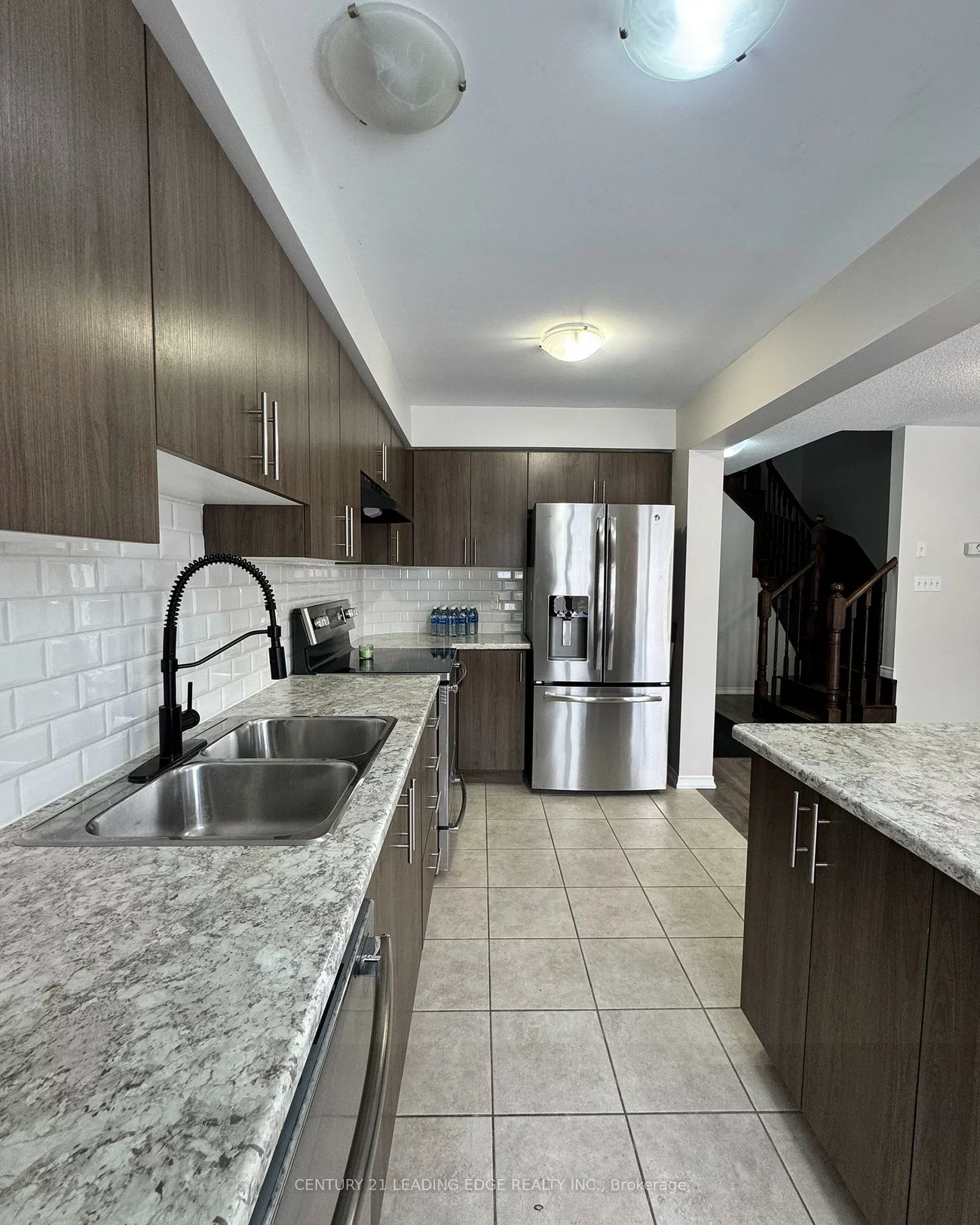 21, Robinson, Allandale, Barrie