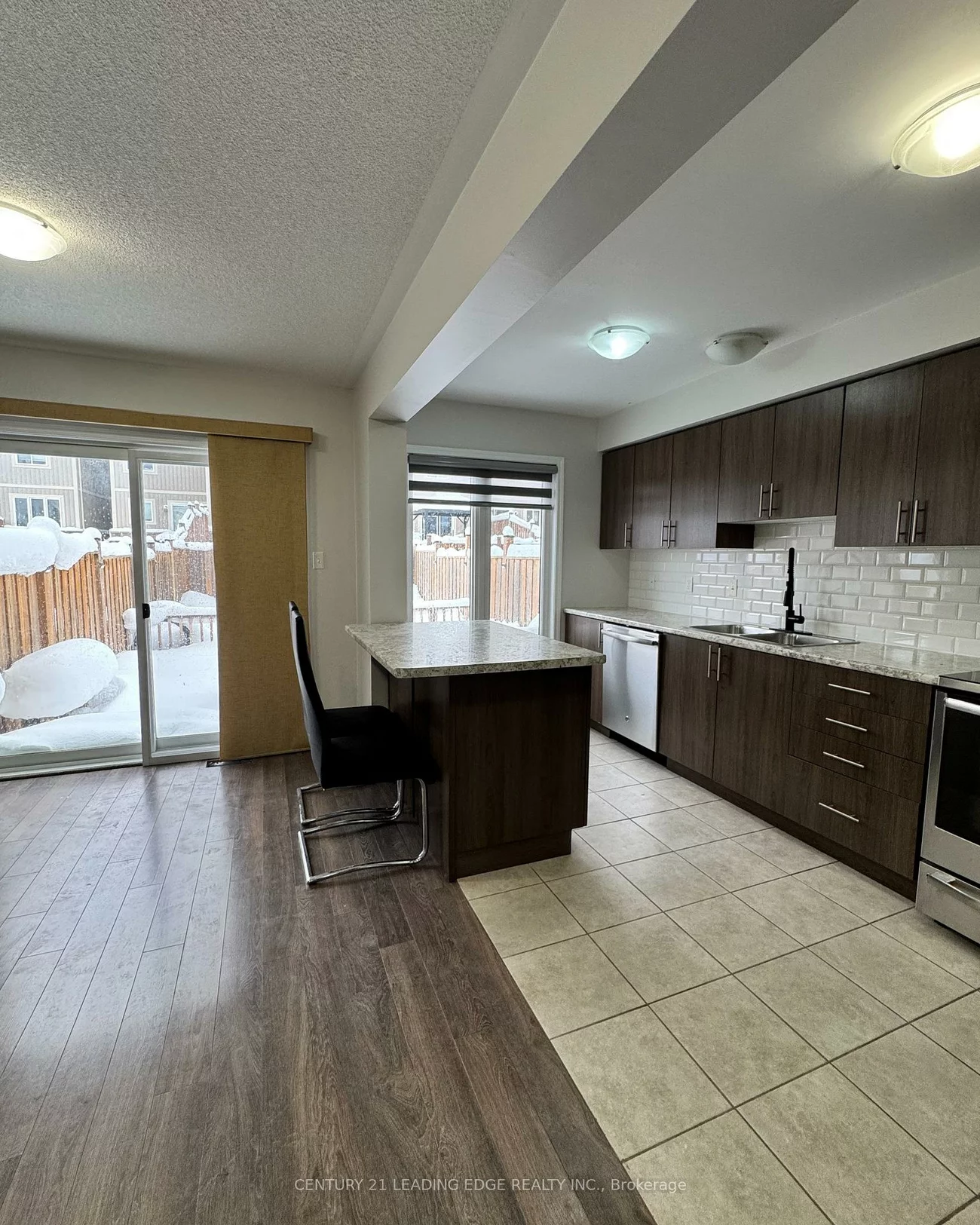 21, Robinson, Allandale, Barrie