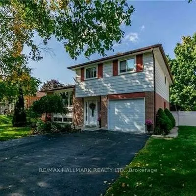 8, Meadowland, Allandale Heights, Barrie