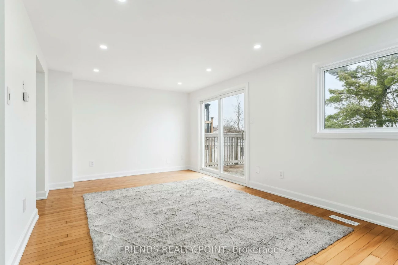 55, Browning, Letitia Heights, Barrie