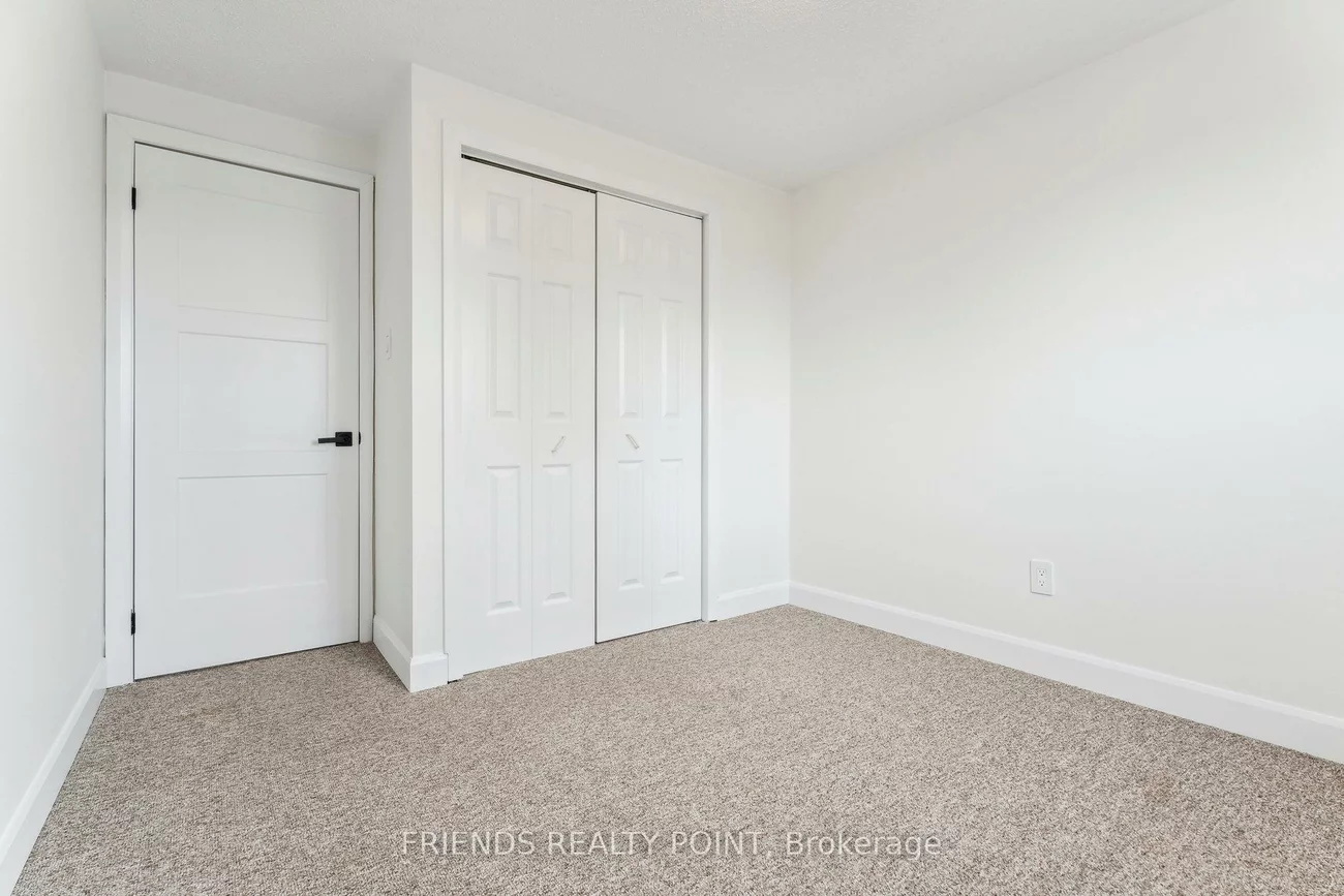 55, Browning, Letitia Heights, Barrie