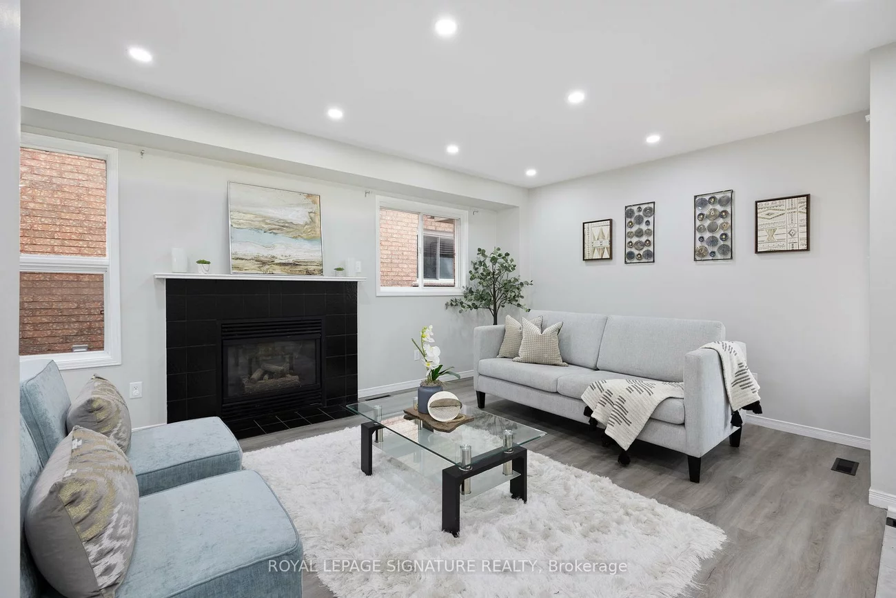 124, Laidlaw, West Bayfield, Barrie