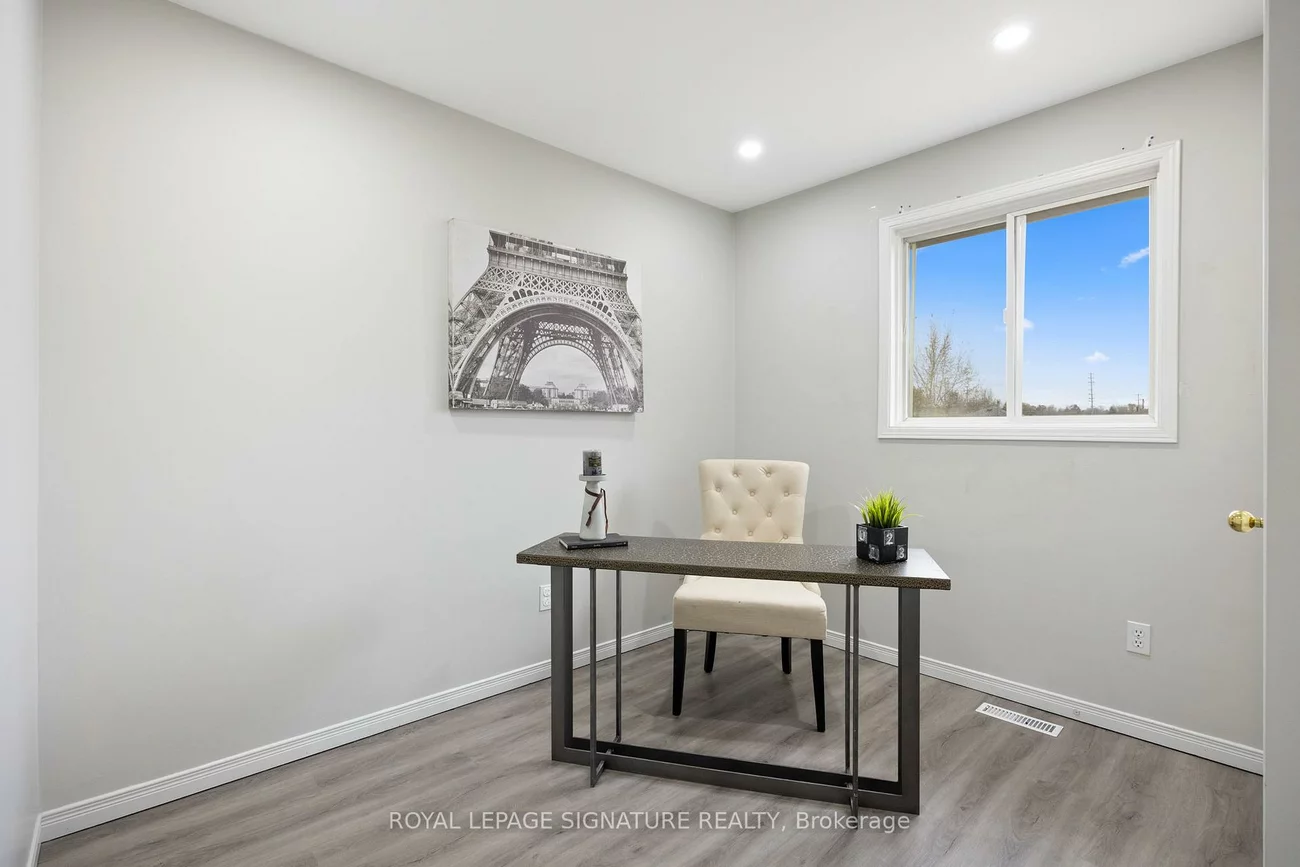 124, Laidlaw, West Bayfield, Barrie